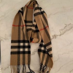 Authentic Burberry check wool scarf